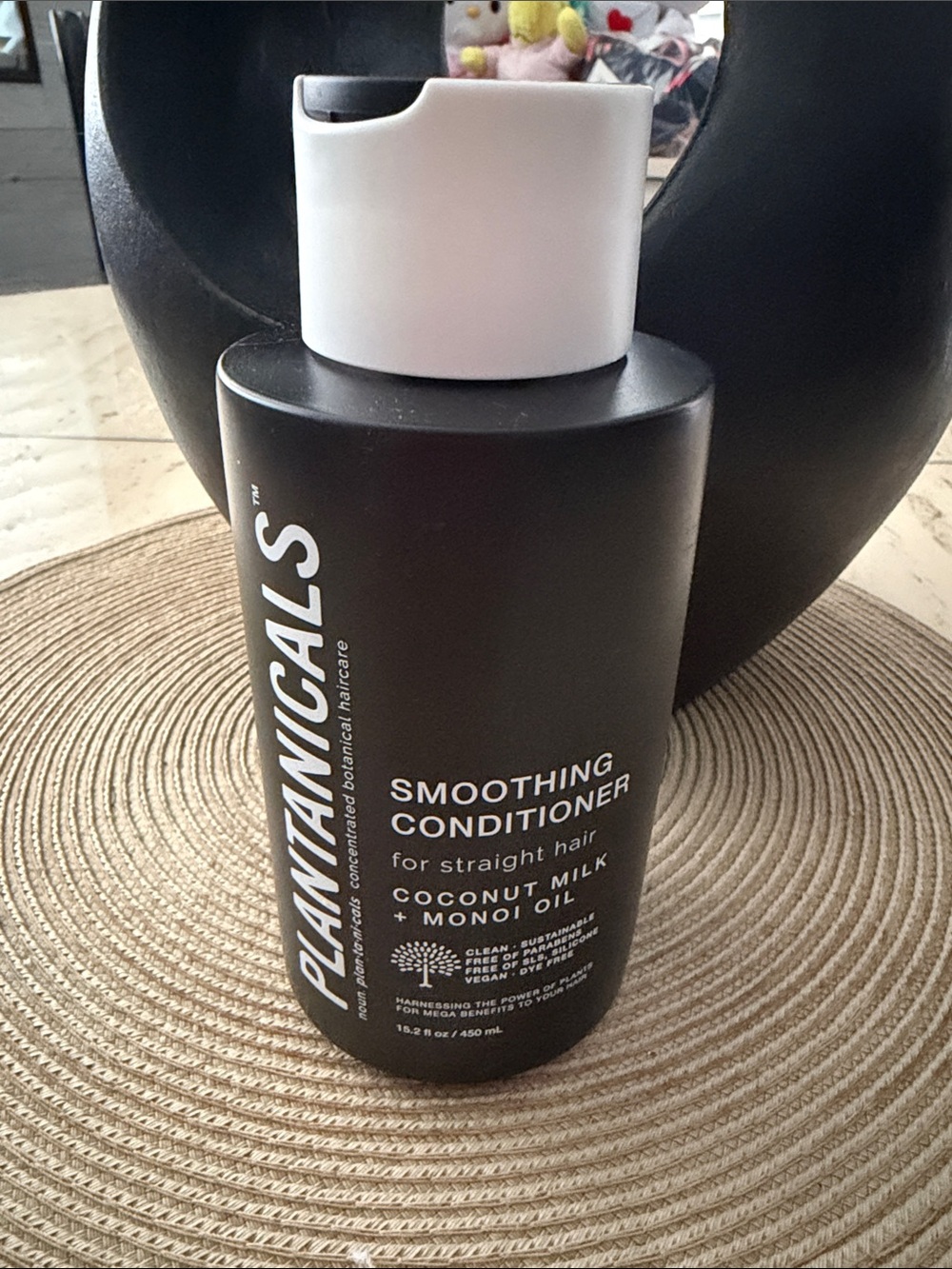 Planttānicāls Smoothing Conditioner - Black (Coconut Milk + Monoi Oil)